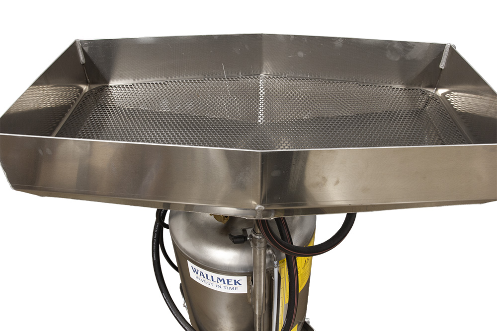 Mesh insert for L2430